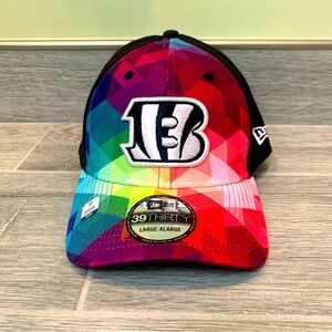 Cincinnati Bengals Crucial Catch Fitted Baseball Hat L/XL